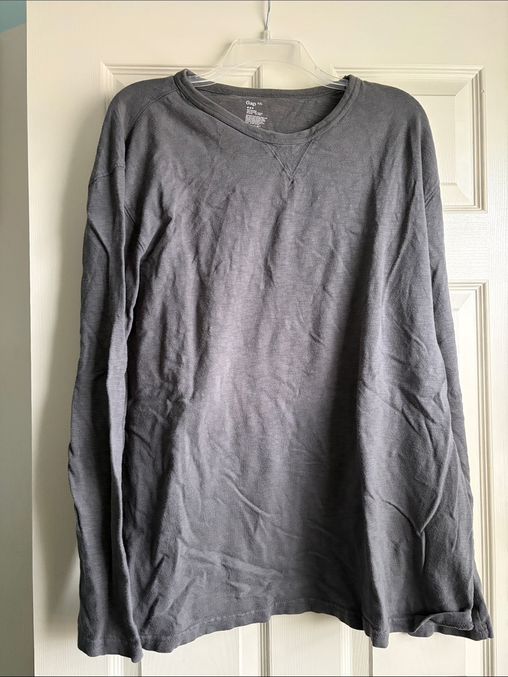 GAP Men's Long Sleeve Crewneck Shirt - Charcoal Gray